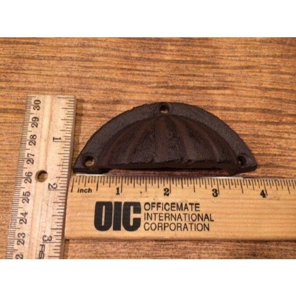 Six (6) Antique Cast Iron 4" wide Seashell Drawer Pulls Six (6) 0184-0034 - Picture 11 of 12